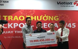 Lần đầu tiên công khai diện mạo và danh tính người trúng Vietlott