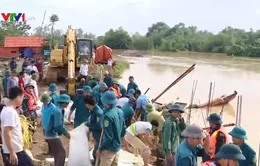 Vỡ đê ở Thọ Xuân, Thanh Hóa do mưa lũ