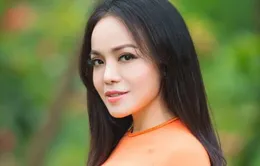 Ca sĩ Lan Anh: “Cát-sê ca sĩ dòng nhạc đỏ đâu có thấp”