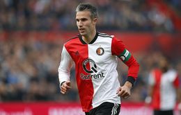 Robin van Persie cân nhắc giải nghệ cuối mùa này