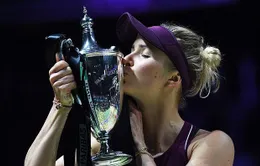 Ngược dòng trước Sloane Stephens, Elina Svitolina lên ngôi tại WTA Finals 2018