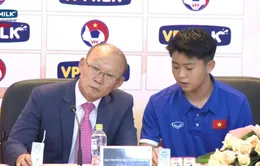 Trợ lý ngôn ngữ bất ngờ chia tay HLV Park Hang-seo