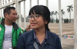 Thần tượng Quế Ngọc Hải, cô bé xinh xắn quyết tâm xếp hàng mua vé bằng được