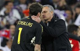 Mourinho đáp trả những lời buộc tội của Casillas