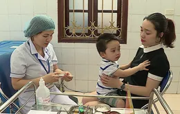 Hà Nội: Đồng loạt tiêm bổ sung vaccine sởi-rubella cho hơn 622.000 trẻ