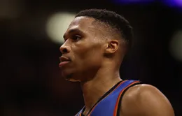 Russell Westbrook tiếp tục ngồi ngoài vì chấn thương