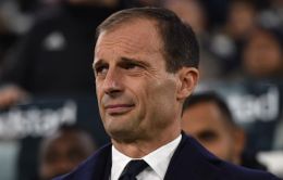 HLV Allegri lên tiếng về vấn đề phân biệt chủng tộc