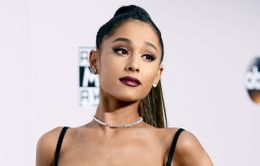 Xóa hình xăm về “chồng hụt”, Ariana Grande thay bằng hình xăm với bạn trai cũ