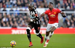 VIDEO: Tổng hợp diễn biến Newcastle 1-0 Man Utd (Vòng 27 Ngoại hạng Anh)