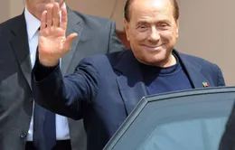 Ông Berlusconi cam kết sẽ trục xuất 600.000 người nhập cư trái phép