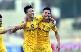 SLNA 0-1 Sanna Khánh Hòa: SLNA nhận thất bại trên sân nhà ngay trong trận ra quân!