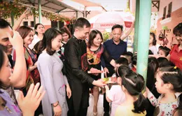 Hành trình về nguồn của NTK Đỗ Trịnh Hoài Nam và học trò