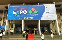 Vietnam Expo 2018 sôi động ngày mở cửa