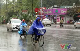 Đông Bắc Bộ, Tây Nguyên, Nam Bộ đề phòng thời tiết nguy hiểm vào chiều tối và đêm