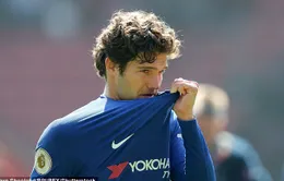 Marcos Alonso lỡ trận bán kết FA Cup vì án treo giò