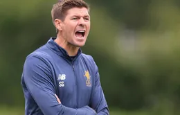 CLB Rangers liên hệ với HLV Steven Gerrard