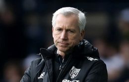 CHÍNH THỨC: West Brom sa thải HLV Alen Pardew