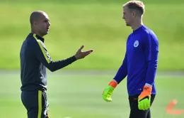 Pep Guardiola sẽ "chơi bài ngửa" với Joe Hart vào cuối mùa