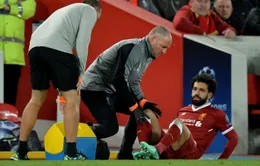 Salah đã nói gì với Jurgen Klopp khi rời sân vì chấn thương?