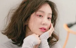 Jung Ryeo Won bất ngờ xuất hiện trong show giải trí