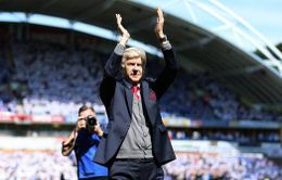 ẢNH: Trận đấu cuối cùng đầy cảm xúc của HLV Wenger