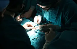 Phẫu thuật tạo hình niệu đạo thành công cho bé trai