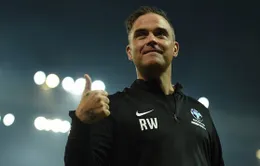 Robbie Williams sẽ khuấy động lễ khai mạc World Cup 2018
