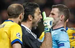 Buffon bị UEFA treo giò 3 trận