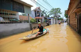 Nhiều xã ven sông Bùi, huyện Chương Mỹ, Hà Nội vẫn ngập nặng