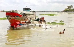 Nguy cơ tai nạn giao thông đường thủy vì nước chảy siết