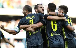 Chievo 2-3 Juventus: Ronaldo không ghi được bàn, "Bà đầm già" thắng nghẹt thở