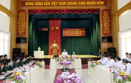 Thủ tướng thăm Binh đoàn 16