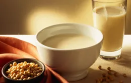 Sữa đậu nành giúp nâng cao sức khỏe xương của phụ nữ