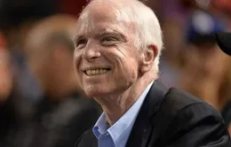 Thượng nghị sỹ Mỹ John McCain ngừng điều trị ung thư não