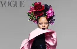 Rihanna đầy ấn tượng trên Vogue Anh