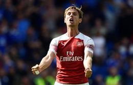 "Kẻ bị ghét" ở Arsenal bất ngờ được quan tâm, HLV Unai Emery lo sốt vó