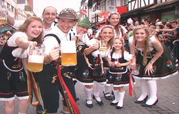 Lễ hội bia lớn nhất thế giới Oktoberfest khai mạc tại Đức