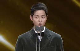 Song Joong Ki sẽ không bao giờ quên năm 2017