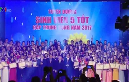 Trao giải thưởng Sao tháng Giêng 2017 và Sinh viên 5 tốt