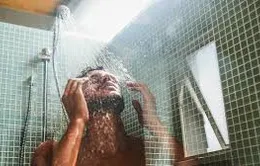 Cẩn thận vô sinh khi tắm nước quá nóng