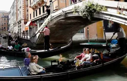 Venice thu phí du lịch để đối phó với làn sóng đông đảo du khách