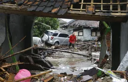 Động đất liên tiếp tại Indonesia
