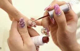 Đây là 3 mẫu nail tuyệt đẹp cho chị em diện Tết