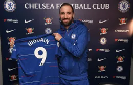 Chelsea chính thức chiêu mộ thành công "chân gỗ" Higuain