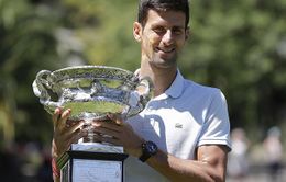 Djokovic sắp qua mặt kỷ lục gia Federer về số danh hiệu