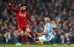 Kompany ra sức phân bua khi bị HLV Klopp tố đáng lĩnh thẻ đỏ