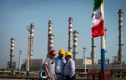 Iran xây cảng dầu mới trên Biển Oman