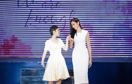 Á hậu Hoàng Thùy xúc động khi catwalk cùng bệnh nhân ung thư