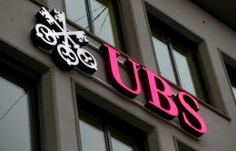 UBS bị phạt vì “chặt chém” khách hàng giàu có suốt 10 năm