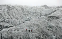 Khi các dòng sông băng ở Iceland tan thành suối nhỏ